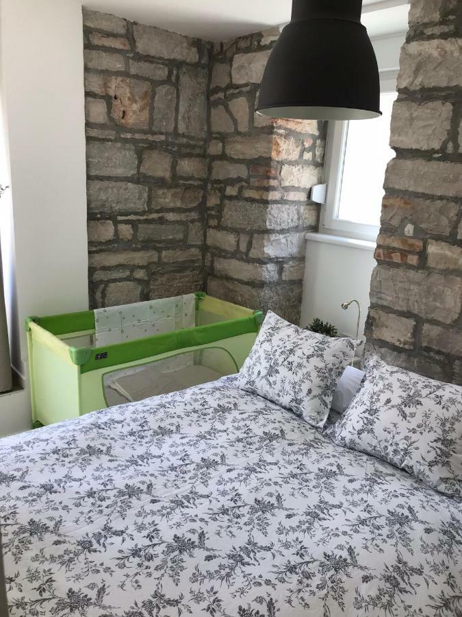 Amfora Deluxe Studio Pula Zewnętrze zdjęcie